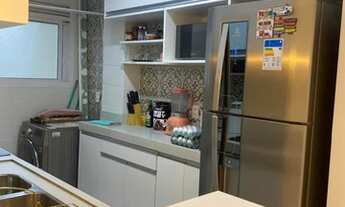 Imagem 2: Apto novo, todo reformado, com 56m2. 1 banheiro, sala, cozinha, sacada, 2 quartos sendo um