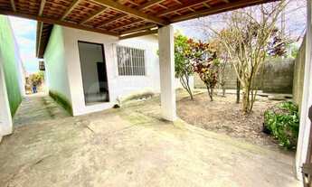 Imagem 2: Casa com 2 dormitórios em Peruíbe, terreno com 275mt²