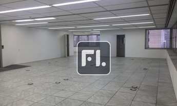 Imagem 3: Conjunto, 133 m² - venda por R$ 1.320.000,02 ou aluguel por R$ 6.800,00/mês - Itaim Bibi