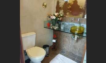 Imagem 4: Linda casa com 4 suítes no Montenegro Boulevard