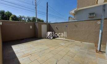 Imagem 4: Casa com 3 dormitórios, 320 m² - venda por R$ 700.000,00 ou aluguel por R$ 3.300,00/mês