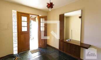 Imagem 3: Casa à Venda - Santa Cruz, 4 Quartos, 324 m²