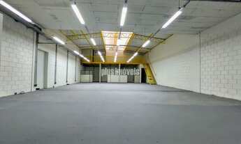 Imagem: Galpão/Depósito/Armazém e 2 banheiros