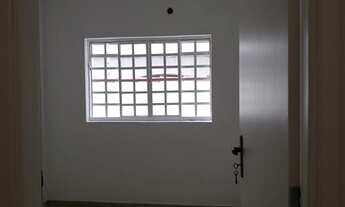 Imagem 6: Casa Comercial em ótima localização na Av Itavuvu. Espaçosa, ideal para vários tipos de co