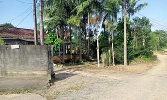 Imagem 2: Casa com TERRENO DE 673m2 no Adhemar Garcia