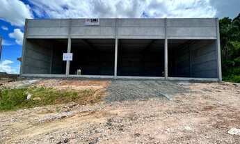 Imagem: Barracão na Av. Cirino Antonio Cabral