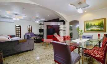 Imagem 2: Casa para Aluguel - Freguesia , 5 Quartos, 1235 m2