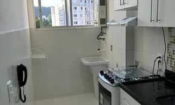 Imagem 3: Apartamento semi mobiliado para aluguel Condomínio Minha Praia sendo 2 quartos com vaga