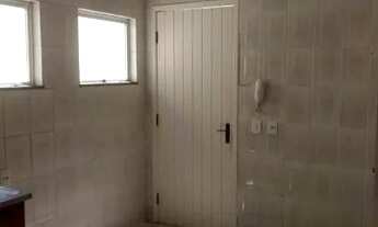 Imagem 2: Casa em condomínio na Glória com 3 quartos com suíte locação