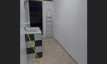 Imagem 7: Casa independente com 2 quartos, sala e cozinha americana, banheiro, Varanda + garagem