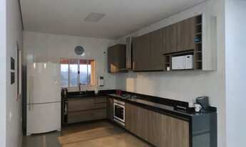 Imagem 2: Sítio em Mairinque km 68 da castelo