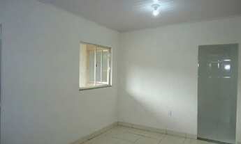 Imagem 2: Casa para alugar, Realengo, sala, banheiro, cozinha e área de serviço, 40 m²