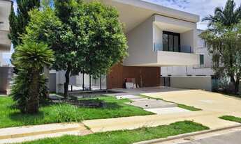 Imagem 3: Excelente Casa em condomínio com 5 amplas suítes 620/500mts construídos