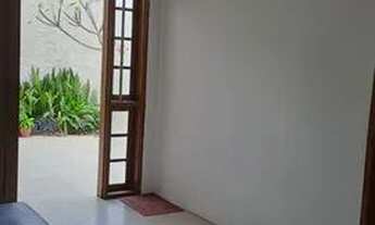 Imagem 3: LAGOA DA CONCEIÇÃO - RUA BECO DOS POETAS, 98 CASA 01