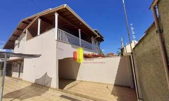 Imagem 2: Casa com 4 dormitórios à venda, 358 m² por R$ 1.000.000 - Jardim Alice - Jaguariúna/SP