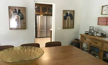 Imagem 6: Casa de condomínio sobrado para venda tem 600 metros quadrados com 5 quartos