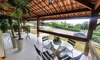 Imagem 7: Casa de condomínio sobrado para aluguel possui 300 metros quadrados com 6 quartos