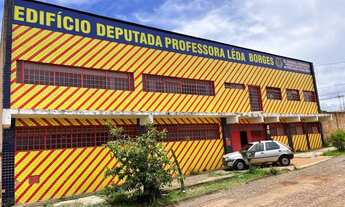 Imagem: Vendo ou Alugo (prédio escolar ou Faculdade