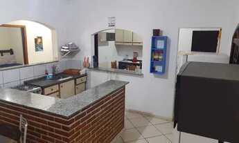 Imagem 6: Chácara para venda possui 150 metros quadrados com 3 quartos