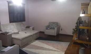 Imagem 3: OPORTUNIDADE Casa com 5 dormitórios