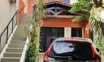 Imagem: Ótima casa na rua Mariano, próximo à