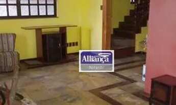 Imagem 4: Casarão duplex com 3 dormitórios, 2 suítes com hidromassagem, closet, varandas, quintal co