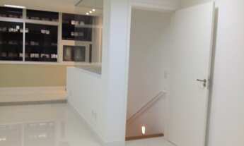 Imagem 2: Sala Duplex com 75 m2 frente ao Metro