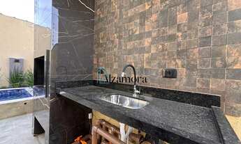 Imagem 4: Casa Moderna com piscina a venda em Itanhaém, lado praia