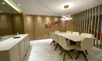 Imagem: Apartamento à beira mar com 4 quartos totalmente