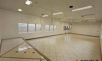 Imagem 4: Prédio comercial