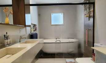 Imagem 4: Casa para venda com 675 metros quadrados com 4 quartos