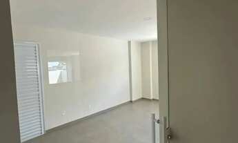 Imagem 3: VENDO APTO ED MONTFORT COM 2/4 SENDO 1 SUÍTE E 2VGS - MARCO