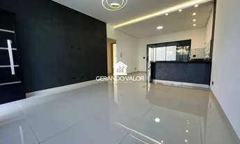 Imagem 3: Linda casa com piscina na região da pioneira