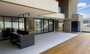 Imagem 4: Casa de 4 quartos no condominio Victoria num lote de 1000m² pronto para morar