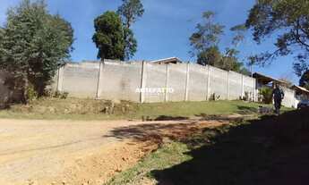 Imagem 2: Sitio com Piscina - Todo Murado