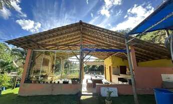 Imagem 5: Sítio Encantador com Área de Lazer Completa