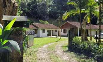 Imagem 3: Casa com 3 dormitórios para alugar, 301 m² por R$ 3.000,00/mês - Mury - Nova Friburgo/RJ