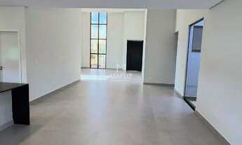 Imagem 4: Casa à venda, 4 quartos, 2 suítes, 4 vagas, Condomínio Gran Royalle - Lagoa Santa/MG