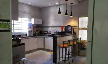 Imagem 2: Sobrado à venda no Concórdia I em Araçatuba