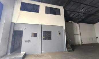 Imagem 4: ALUGUEL - Galpão 398m² Bairro: Jardim Comodoro