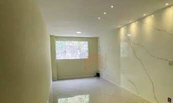 Imagem 2: Apartamento com móveis modulados no Santa Rosa Barra Mansa