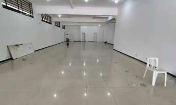 Imagem 2: O Espaço Perfeito para o Seu Próximo Grande Negócio!