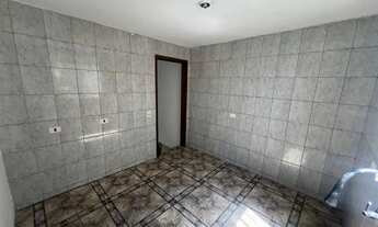 Imagem 4: Casa de esquina com dois quartos - Proxima a Avenida Wenceslau Braz - Guaira - Curitiba