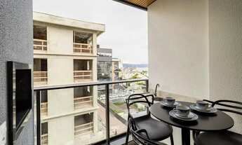 Imagem 6: Apartamento a venda em Jurerê, uma quadra da praia