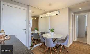 Imagem 2: Apartamento 02 dormit com suíte e 01 vaga, no bairro Azenha, em Porto Alegre