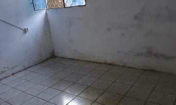 Imagem 5: Casa 2 quartos sendo um suite uma área uma sala 2 cozinhas um banheiro social e um quinta