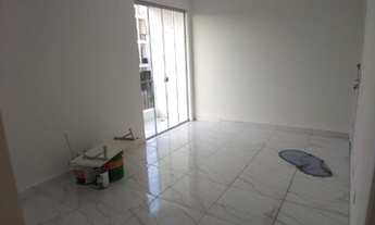 Imagem 3: Apartamento 2/4 com armários no Parque Acalanto