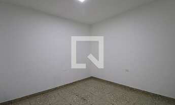 Imagem 6: Casa para Aluguel - Jardim Presidente Dutra, 1 Quarto, 45 m2