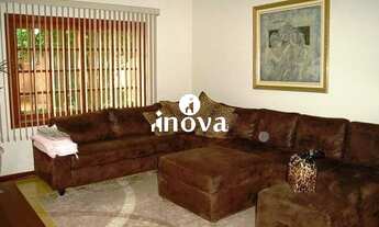 Imagem 2: Casa à venda, 5 quartos, 2 suítes, 10 vagas, Universitário - Uberaba/MG