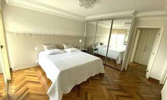 Imagem 7: Dormitório: 3 Suíte: 1 Closet: 1 Banheiro: 3 Vaga: 1 Área Útil: 250m2